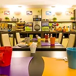 Ibis Styles Centre Place Royale 3* نانت