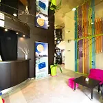 Ibis Styles Centre Place Royale نانت