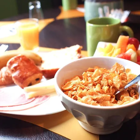 Ibis Styles Centre Place Royale 3* נאנט