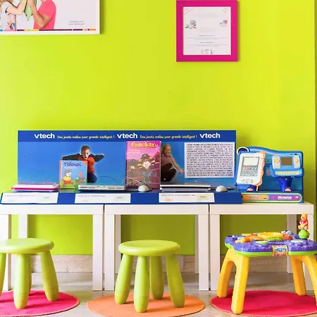 Ibis Styles Centre Place Royale 3*