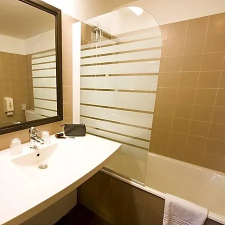 Ibis Styles Centre Place Royale نانت