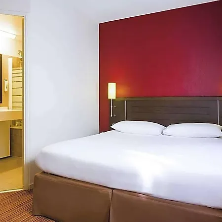 Ibis Styles Centre Place Royale 3*