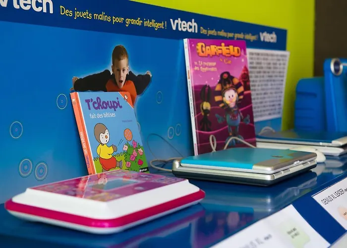 Ibis Styles Centre Place Royale Hotel 3*