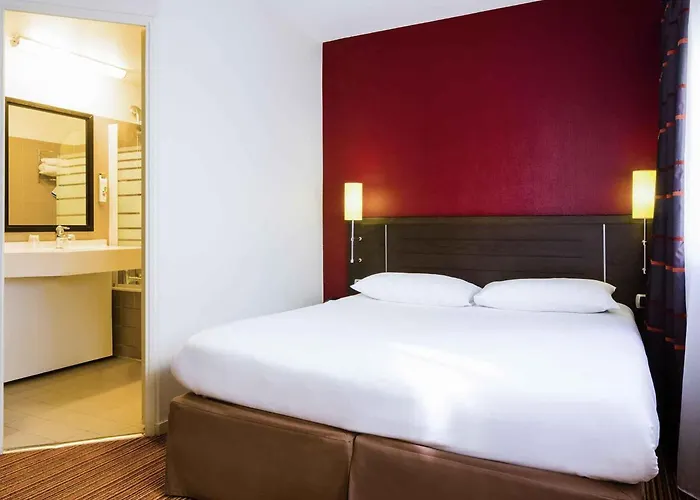 Ibis Styles Centre Place Royale Hotel