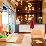 宜必思式南特中心皇家广场酒店