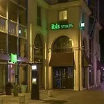 宜必思式南特中心皇家广场酒店