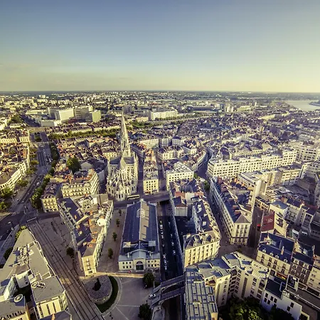 Ibis Styles Centre Place Royale 3*