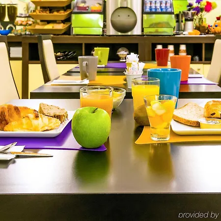 Ibis Styles Centre Place Royale 3* נאנט