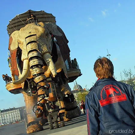 Ibis Styles Centre Place Royale 3* נאנט